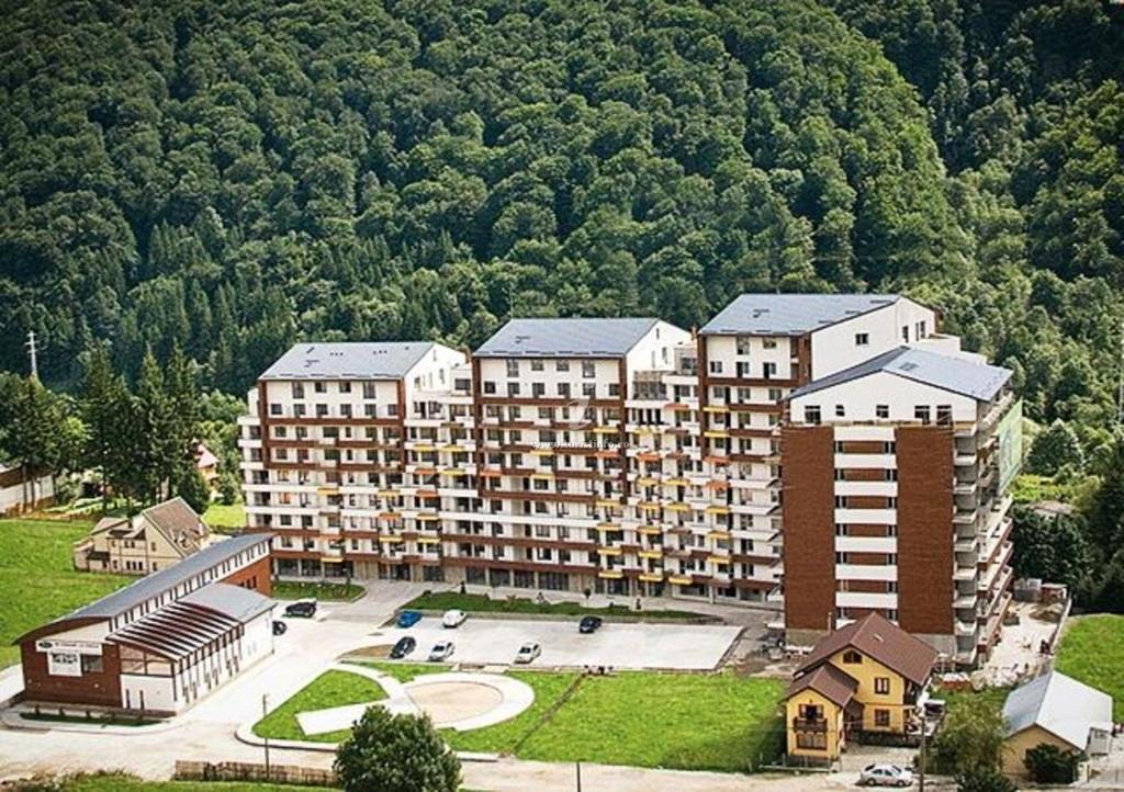 Apartment Panoramic Forest View - Balcony And Private Parking Sinaia