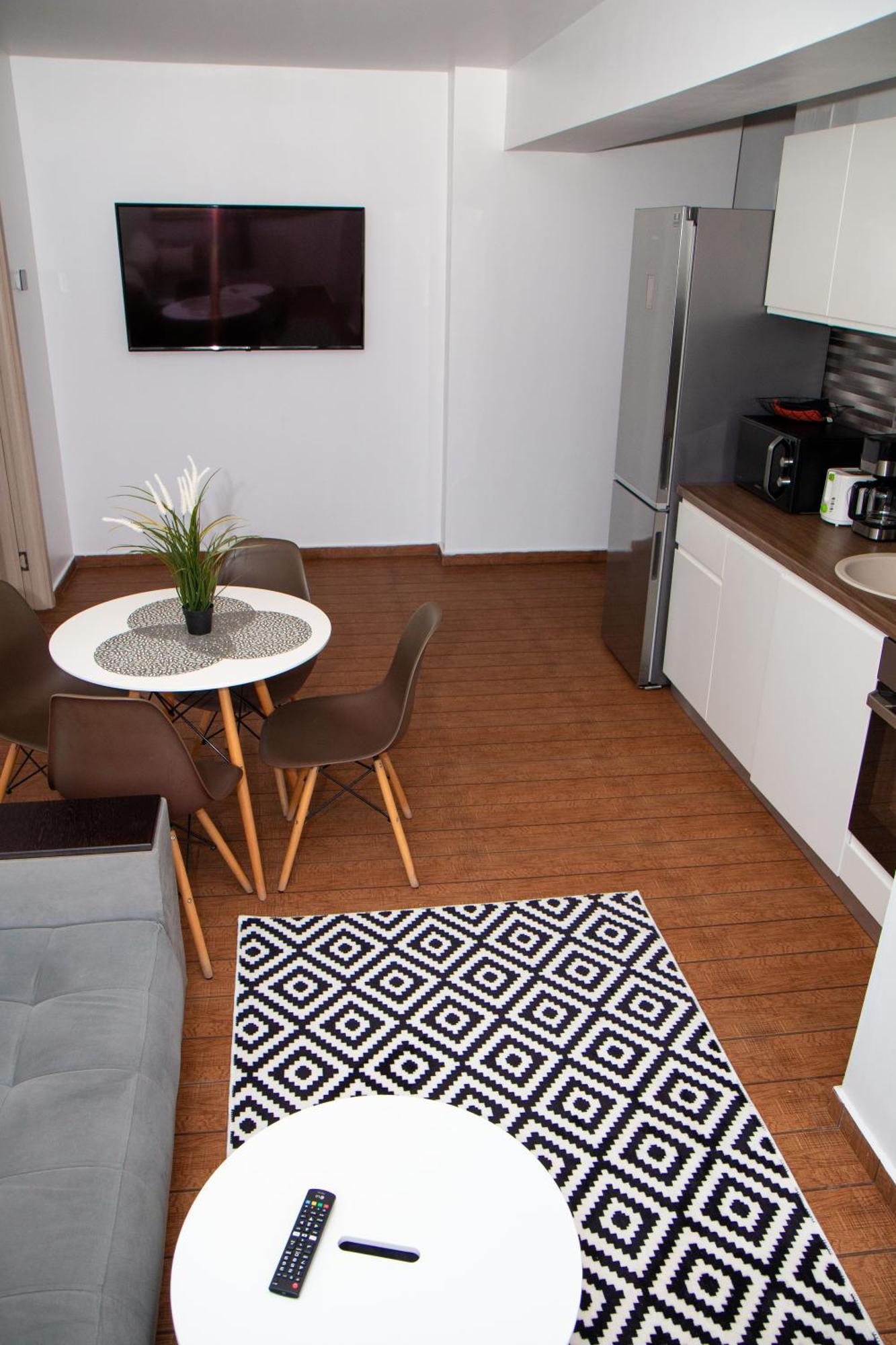 Apartment Panoramic Forest View - Balcony And Private Parking Sinaia