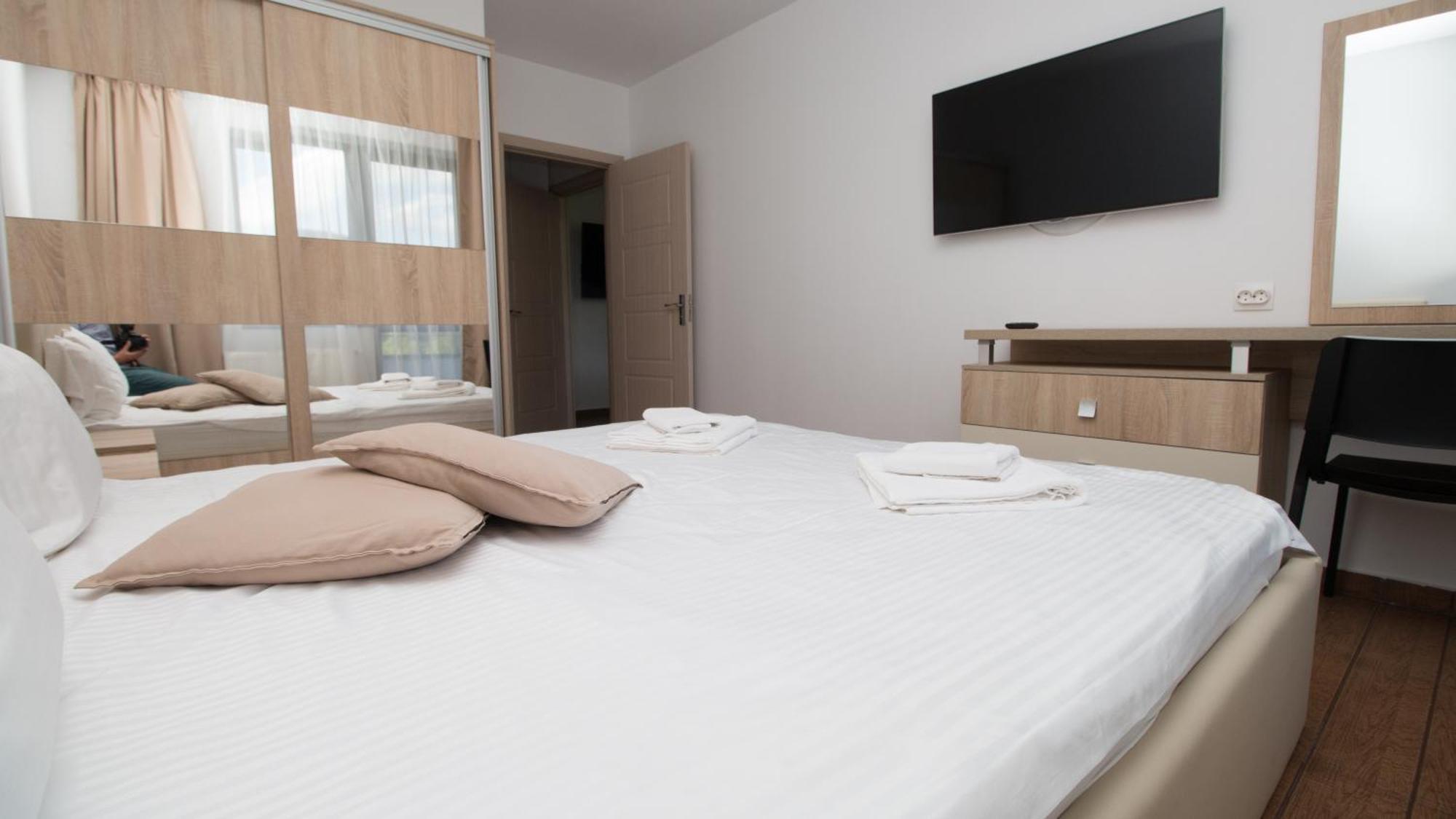Panoramic Forest View - Balcony And Private Parking Sinaia